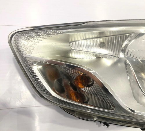 Farol Esquerdo Ford Ka Sedan 2013/2017