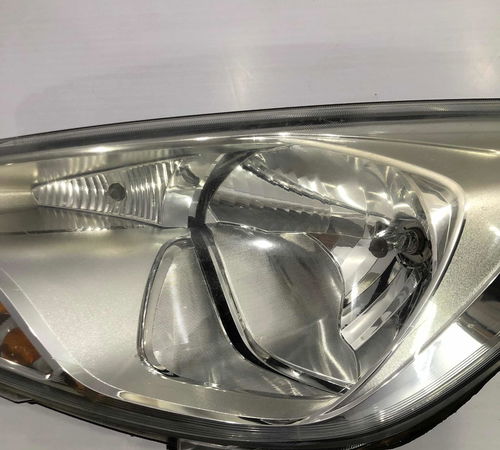 Farol Esquerdo Ford Ka Sedan 2013/2017