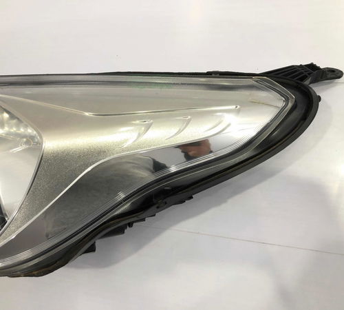 Farol Esquerdo Ford Ka Sedan 2013/2017
