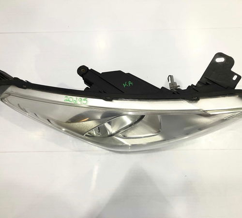 Farol Direito Ford Ka Sedan 2013/2017