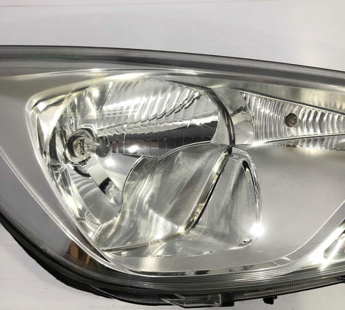 Farol Direito Ford Ka Sedan 2013/2017