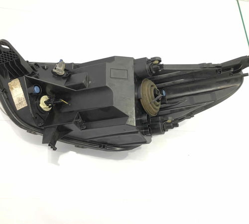 Farol Direito Ford Ka Sedan 2013/2017