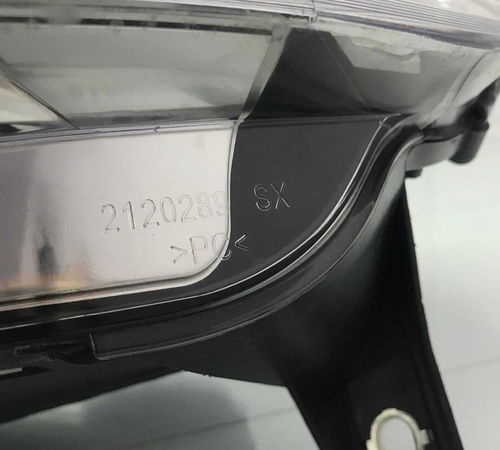 Farol Esquerdo Fiat Fiorino 2017/2020