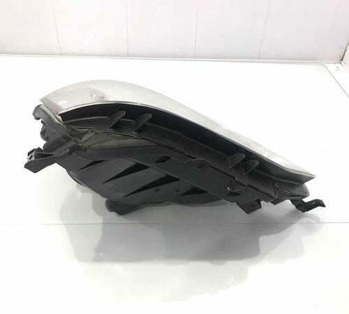 Farol Direito Toyota Etios 2013/2020