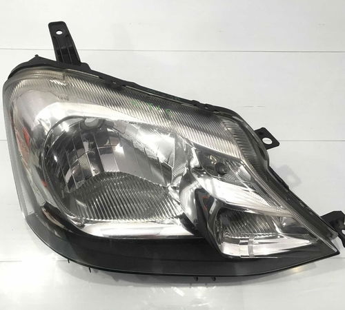Farol Direito Toyota Etios 2013/2020