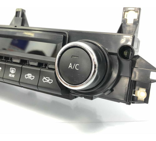Comando Ar Condicionado Digital Toyota Hilux 2022