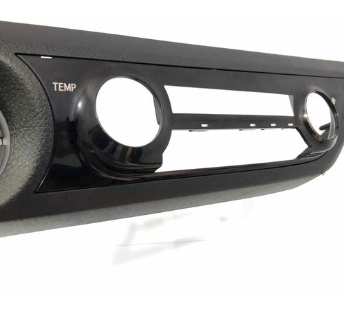 Moldura Comando Ar Condicionado Toyota Hilux 2022
