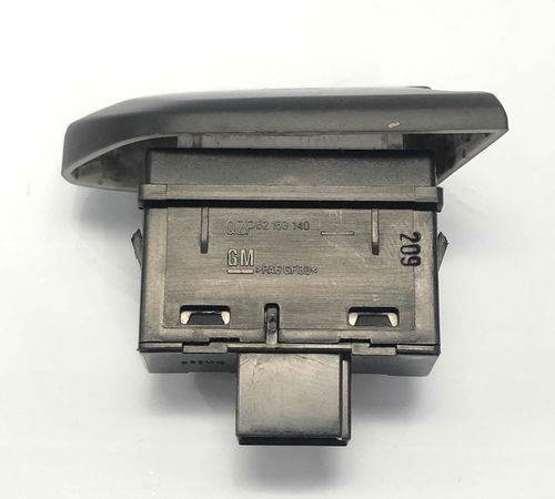 Botão Abertura Porta Malas Chevrolet Onix 2013/2019