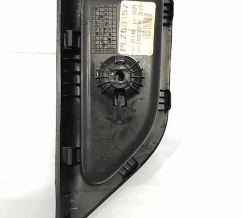 Moldura Botão Comando Vidros Elétricos Chevrolet Onix 17/19