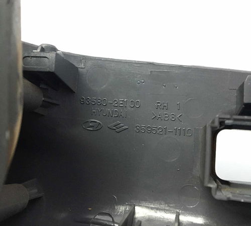 Moldura / Apoio Braço Tras Dir Hyundai Tucson 08/14 C/detalh