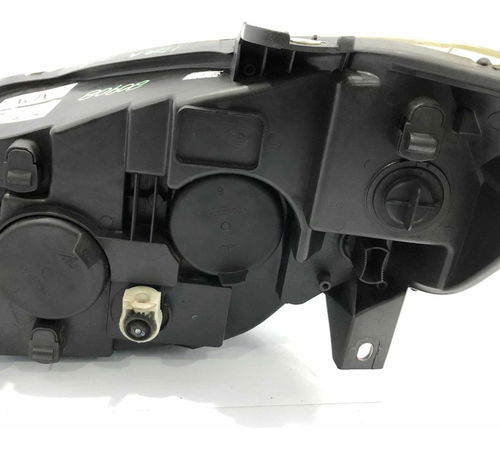 Farol Direito Fiat Idea Adventure 2011/2018