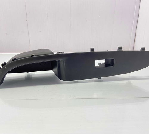 Moldura Botão Vidro Dianteiro Direito Hyundai I30 2009/2012
