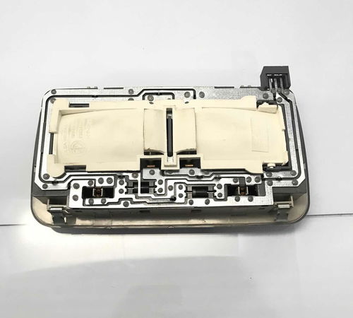Luz Teto Cortesia Fiat Idea 2011/2018
