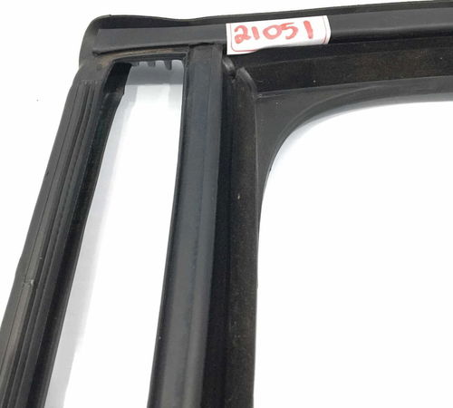 Borracha Canaleta Traseira Esquerda Volkswagen Nivus 20/22