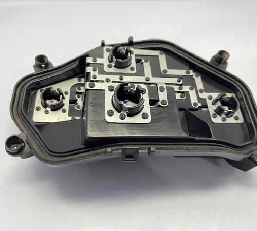 Circuito Lanterna Direita Ford Ka Sedan ...