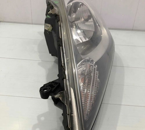 Farol Esquerdo Honda Fit 2009/2011 Recuperado