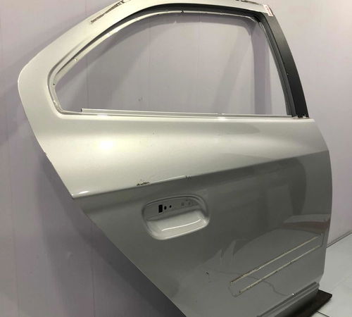 Porta Traseira Esquerda Chevrolet Onix 2013/2019 Com Detalhe