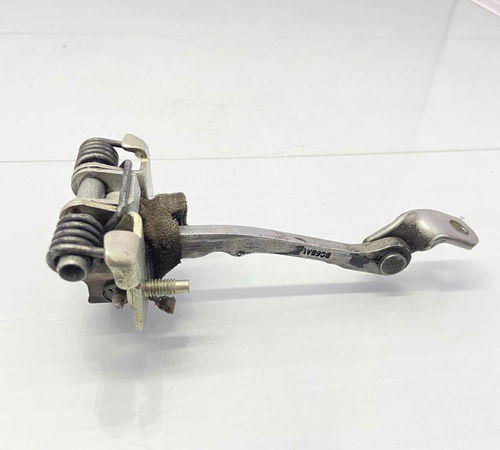 Limitador Porta Dianteira Esquerda Renault Clio 2013/2016