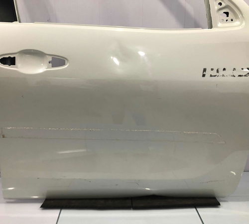 Porta Dianteira Direita Toyota Hilux 2016/2022 