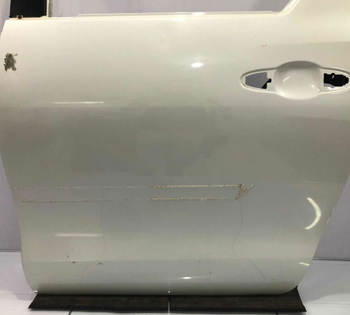 Porta Traseira Esquerda Toyota Hilux 2016/2022
