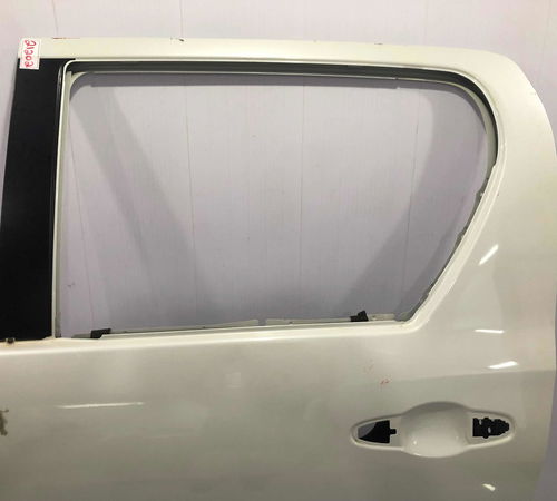 Porta Traseira Esquerda Toyota Hilux 2016/2022