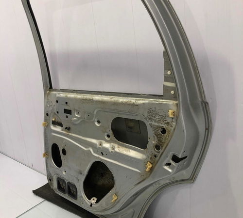 Porta Traseira Direita Chevrolet Corsa Classic 2000/2010