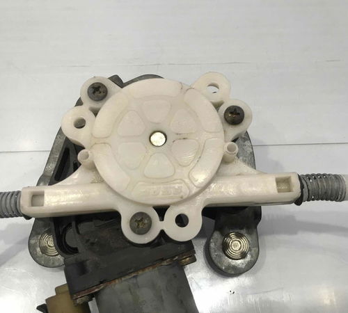 Máquina Vidro Porta Dianteiro Esquerda Renault Clio 13/16