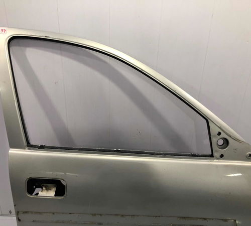 Porta Dianteira Direita Chevrolet Corsa 2000/2022