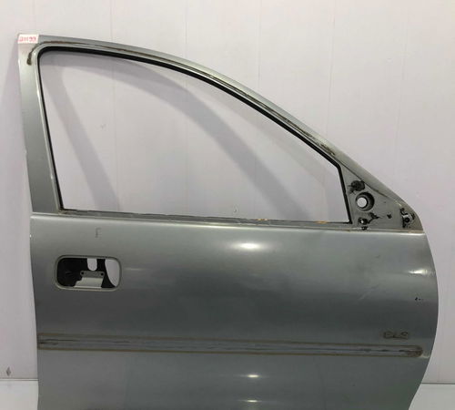 Porta Dianteira Direita Chevrolet Corsa ...