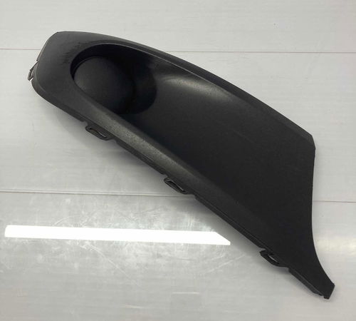Moldura Milha Lado Direito Volkswagen Fox 2010/2014