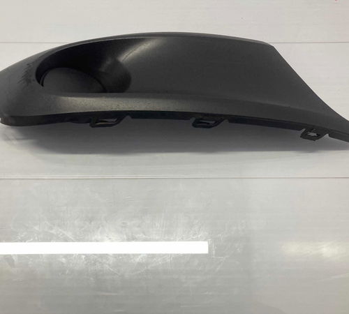 Moldura Milha Lado Direito Volkswagen Fox 2010/2014