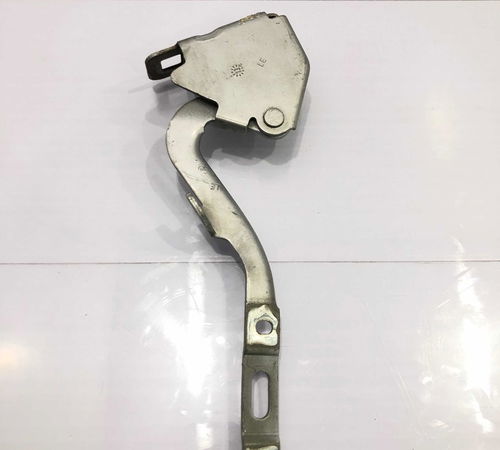 Dobradiça Esquerda Capô Dianteiro Fiat Idea 2011/2018