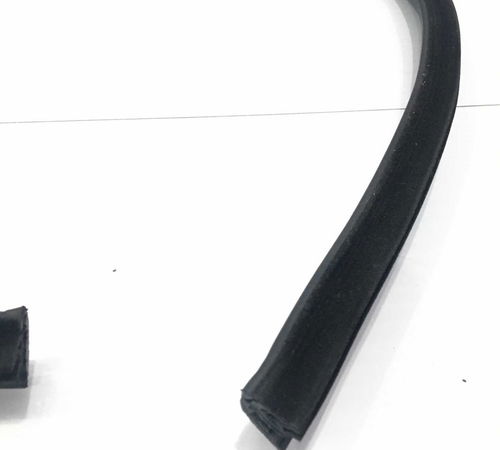 Borracha Canaleta Interna Dianteira Direita Fiat Idea 11/16