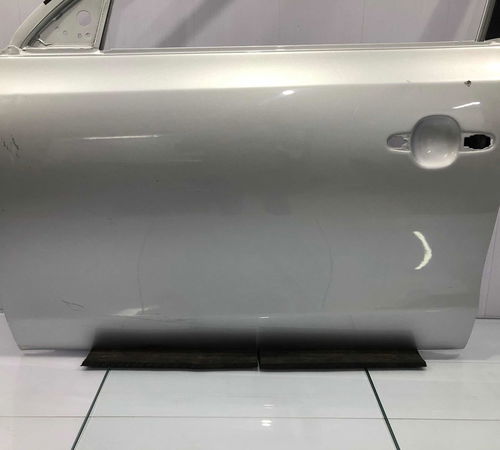 Porta Dianteira Esquerda Hyundai I30 2009/2012 Com Detalhe