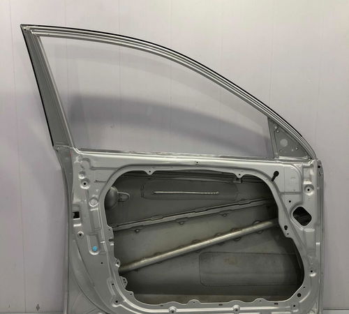 Porta Dianteira Esquerda Hyundai I30 2009/2012 Com Detalhe