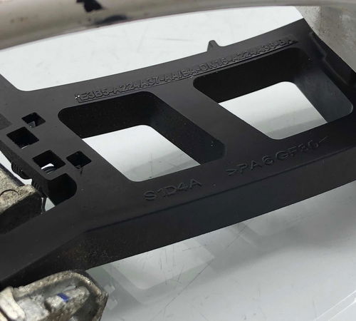 Maçaneta Externa Dianteira Esquerda Ford Ka 2013/2021 C/det