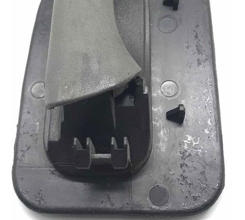 Maçaneta Interna Porta Traseira Direita Gm Corsa 1998/2010