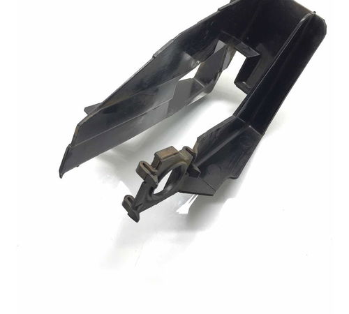 Capa Suporte Fechadura Porta Traseira Direita Corsa 98/10
