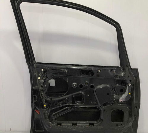 Porta Dianteira Esquerda Chevrolet Zafira 2003/2012