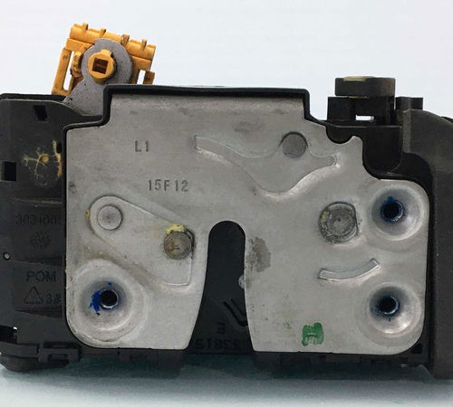 Fechadura Porta Dianteira Esquerdo Chevrolet Onix 2013/2019
