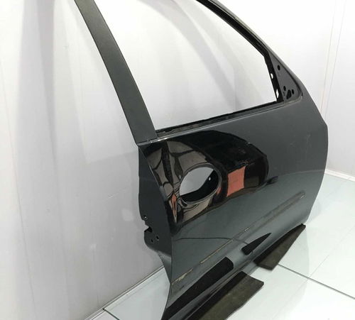 Porta Dianteira Direita Chevrolet Celta 2007/2015 C/detalhe