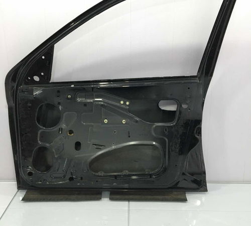 Porta Dianteira Direita Chevrolet Celta 2007/2015 C/detalhe