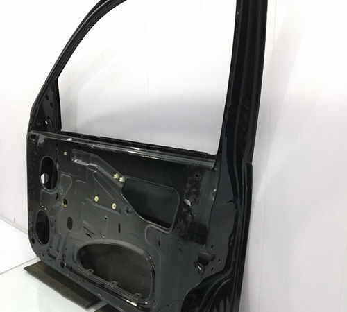 Porta Dianteira Direita Chevrolet Celta 2007/2015 C/detalhe