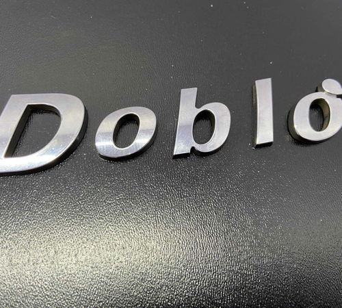 Emblema Doblò Traseira Esquerda Fiat Do...