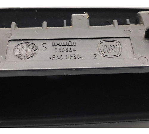 Maçaneta Externa Dianteira Esquerda Fiat Fiorino 2015/2021