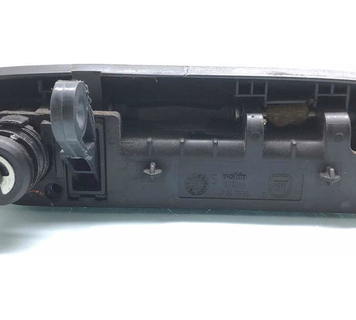 Maçaneta Externa Dianteira Esquerda Fiat Fiorino 2015/2021