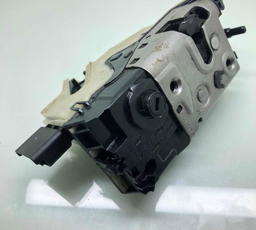 Fechadura Porta Dianteira Direita Citroën C3 2013/2020