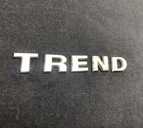 Emblema Trend Porta Dianteira Direita Volkswagen Fox 10/14
