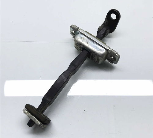 Limitador Porta Dianteira Direita Hyundai I30 2009/2012