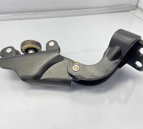 Dobradiça Guia Porta Lateral Esquerda Fiat Doblò 2003/2016